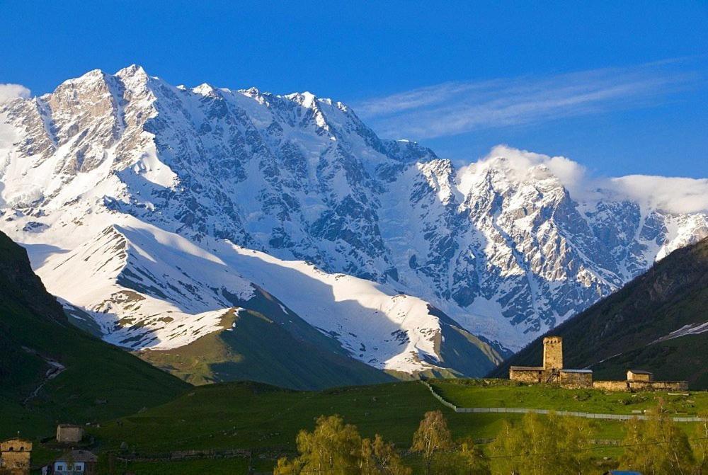 Caucasus Guesthouse Ushguli Extérieur photo